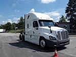 Used 2018 Freightliner Cascadia Sleeper Cab 6x4, Semi Truck for sale #223198 - photo 4