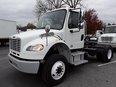 Used 2016 Freightliner M2 106 Conventional Cab 4x2, Semi Truck for sale #354835 - photo 1