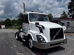 Used 2016 Volvo VNL 4x2, Semi Truck for sale #399345 - photo 4