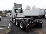 Used 2017 Freightliner Cascadia Day Cab 6x4, Semi Truck for sale #664638 - photo 2