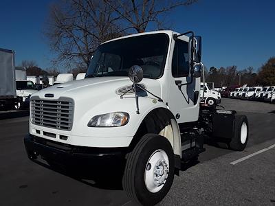 Used 2017 Freightliner M2 106 Conventional Cab 4x2, Semi Truck for sale #666362 - photo 1