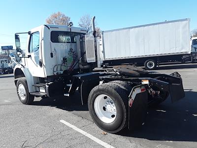 Used 2017 Freightliner M2 106 Conventional Cab 4x2, Semi Truck for sale #666362 - photo 2