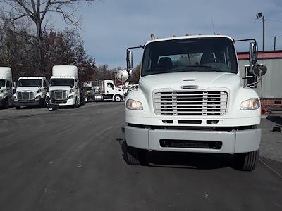 Used 2017 Freightliner M2 106 Conventional Cab 4x2, Semi Truck for sale #666363 - photo 2