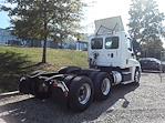 Used 2017 Freightliner Cascadia Day Cab 6x4, Semi Truck for sale #666925 - photo 5