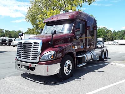 Used 2017 Freightliner Cascadia Sleeper Cab 6x4, Semi Truck for sale #667566 - photo 1