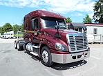 Used 2017 Freightliner Cascadia Sleeper Cab 6x4, Semi Truck for sale #667566 - photo 4