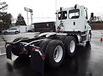 Used 2017 Freightliner Cascadia Day Cab 6x4, Semi Truck for sale #673638 - photo 5