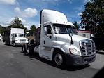 Used 2018 Freightliner Cascadia Day Cab 6x4, Semi Truck for sale #682787 - photo 4