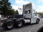 Used 2018 Freightliner Cascadia Day Cab 6x4, Semi Truck for sale #682787 - photo 5