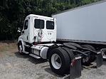 Used 2018 Freightliner Cascadia Day Cab 4x2, Semi Truck for sale #750423 - photo 2