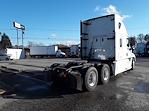 Used 2018 Freightliner Cascadia Sleeper Cab 6x4, Semi Truck for sale #754654 - photo 6