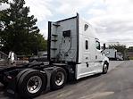 Used 2019 Freightliner Cascadia Sleeper Cab 6x4, Semi Truck for sale #808041 - photo 5