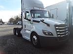 Used 2019 Freightliner Cascadia Day Cab 6x4, Semi Truck for sale #809758 - photo 3