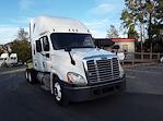 Used 2019 Freightliner Cascadia Sleeper Cab 6x4, Semi Truck for sale #835600 - photo 4