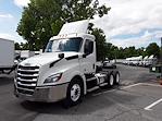 Used 2019 Freightliner Cascadia Day Cab 6x4, Semi Truck for sale #866227 - photo 1