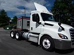 Used 2019 Freightliner Cascadia Day Cab 6x4, Semi Truck for sale #866227 - photo 4