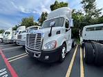 Used 2016 Freightliner Cascadia Day Cab 6x4, Semi Truck for sale #358410 - photo 1