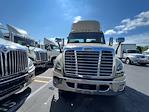 Used 2016 Freightliner Cascadia Day Cab 6x4, Semi Truck for sale #655648 - photo 3