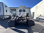 Used 2017 Freightliner Cascadia Day Cab 4x2, Semi Truck for sale #657373 - photo 6