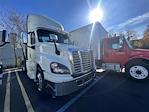 Used 2019 Freightliner Cascadia Day Cab 6x4, Semi Truck for sale #804487 - photo 4