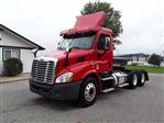 Used 2013 Freightliner Cascadia Day Cab 6x4, Semi Truck for sale #512495 - photo 1