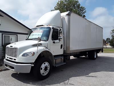 Used 2017 Freightliner M2 106 Day Cab 4x2, 26' Box Truck for sale #660322 - photo 2