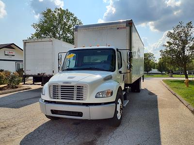 Used 2017 Freightliner M2 106 Conventional Cab 4x2, Box Truck for sale #677567 - photo 1