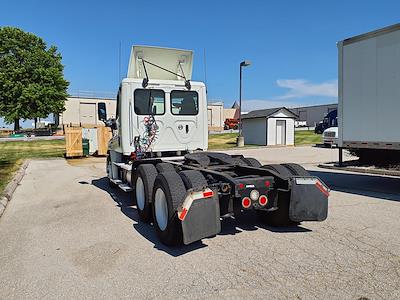 Used 2018 Freightliner Cascadia Day Cab 6x4, Semi Truck for sale #685183 - photo 2