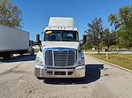 Used 2018 Freightliner Cascadia Day Cab 6x4, Semi Truck for sale #744640 - photo 3