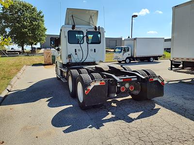 Used 2018 Freightliner Cascadia Day Cab 6x4, Semi Truck for sale #744786 - photo 2