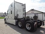 Used 2018 Freightliner Cascadia Sleeper Cab 6x4, Semi Truck for sale #756809 - photo 2