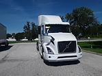 Used 2019 Volvo VNR 6x4, Semi Truck for sale #787691 - photo 4