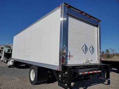 Used 2014 Freightliner M2 106 4x2, 26' Refrigerated Body for sale #542478 - photo 2