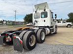Used 2016 Freightliner Cascadia Day Cab 6x4, Semi Truck for sale #652734 - photo 5