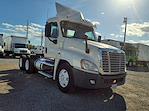 Used 2016 Freightliner Cascadia Day Cab 6x4, Semi Truck for sale #658506 - photo 4