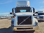 Used 2017 Volvo VNL 4x2, Semi Truck for sale #661546 - photo 3