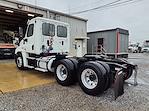 Used 2017 Freightliner Cascadia Day Cab 6x4, Semi Truck for sale #671425 - photo 2