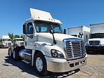 Used 2017 Freightliner Cascadia Day Cab 6x4, Semi Truck for sale #675801 - photo 4