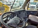 Used 2017 Freightliner Cascadia Day Cab 6x4, Semi Truck for sale #677348 - photo 7