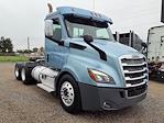 Used 2019 Freightliner Cascadia Day Cab 6x4, Semi Truck for sale #819505 - photo 4