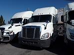 Used 2016 Freightliner Cascadia Sleeper Cab 6x4, Semi Truck for sale #333321 - photo 1