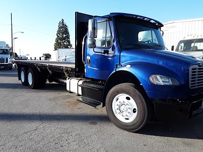 Used 2015 Freightliner M2 106 6x4, 26' Flatbed Truck for sale #570152 - photo 2
