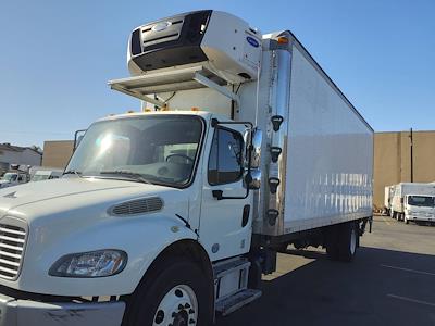 Used 2015 Freightliner M2 106 4x2, 26' Refrigerated Body for sale #641216 - photo 1