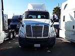 Used 2016 Freightliner Cascadia Day Cab 4x2, Semi Truck for sale #645050 - photo 2