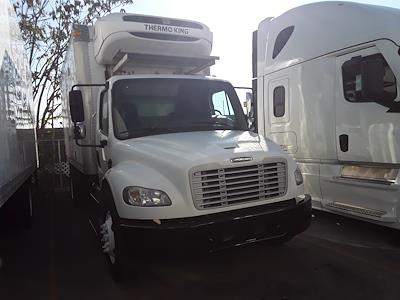 Used 2016 Freightliner M2 106 Conventional Cab 4x2, Refrigerated Body for sale #655812 - photo 2