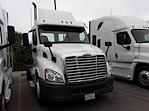 Used 2018 Freightliner Cascadia Day Cab 4x2, Semi Truck for sale #753160 - photo 3