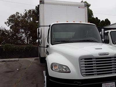 Used 2018 Freightliner M2 106 Conventional Cab 4x2, Box Truck for sale #760369 - photo 1