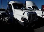 Used 2019 Freightliner Cascadia Day Cab 6x4, Semi Truck for sale #877003 - photo 3