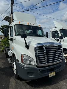 Used 2014 Freightliner Cascadia Day Cab 6x4, Semi Truck for sale #311466 - photo 1