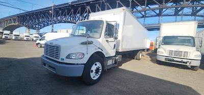 Used 2016 Freightliner M2 106 Conventional Cab 4x2, Cab Chassis for sale #349576 - photo 1